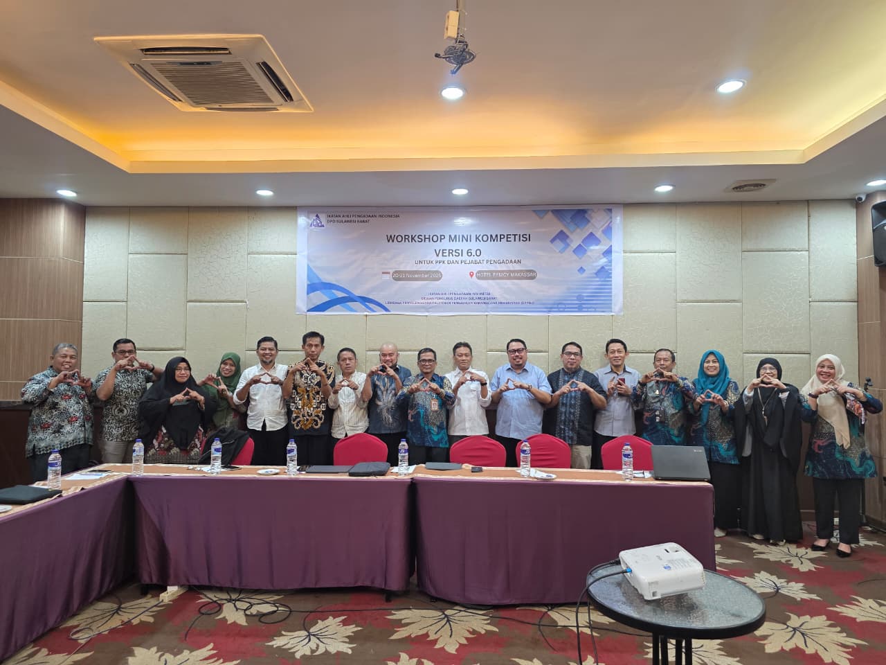 DPD IAPI SULBAR KERJA SAMA DPD SULSEL SUKSES LAKSANAKAN WORKSHOP MINI KOMPETISI DI MAKASSAR