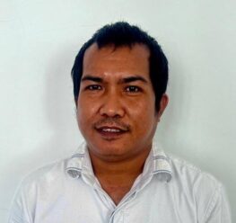 Isranuddin Muin, Amd.Kep.